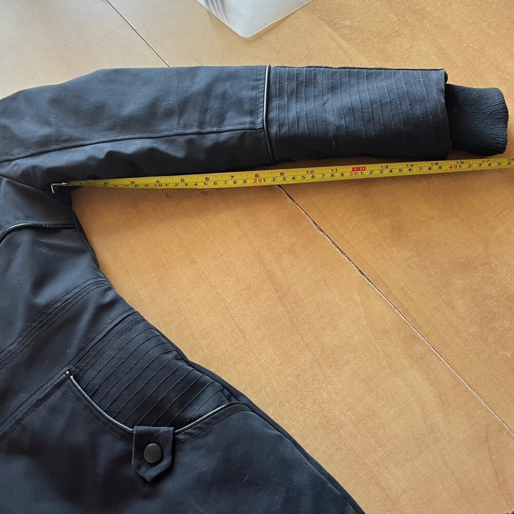 Women's Black Insulated winter Jacket - Picture 12 of 16